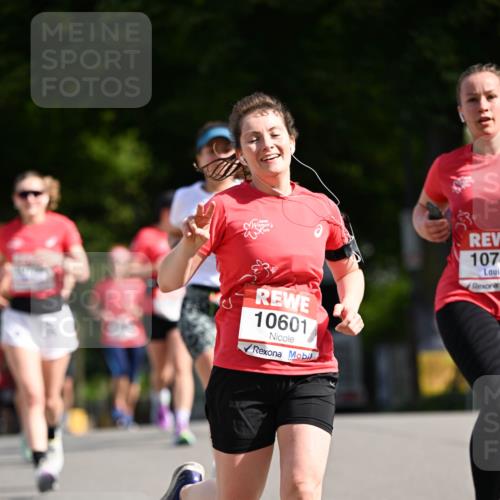 08.06.2024 - REWE Women's Run Dr. Thomas Lammeyer http://msf.ph/oto/6248501 09.06.2024 09:41:10 Laufen 10601, 107 meine-sportfotos.de
