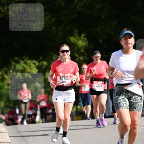 08.06.2024 - REWE Women's Run Dr. Thomas Lammeyer http://msf.ph/oto/6248502 09.06.2024 09:41:10 Laufen 10755, 10373 meine-sportfotos.de