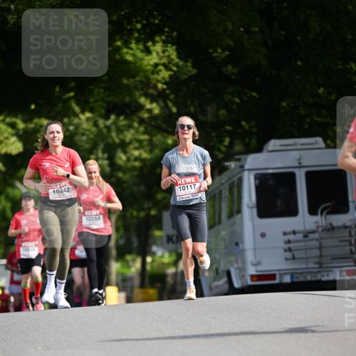 08.06.2024 - REWE Women's Run Dr. Thomas Lammeyer http://msf.ph/oto/6248530 09.06.2024 09:41:13 Laufen 10239, 10442, 10354, 10117 meine-sportfotos.de