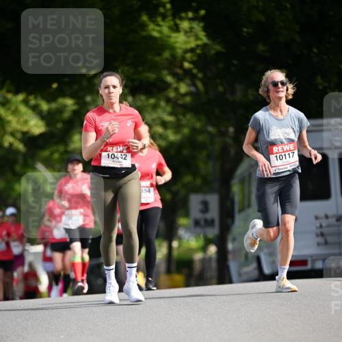 08.06.2024 - REWE Women's Run Dr. Thomas Lammeyer http://msf.ph/oto/6248537 09.06.2024 09:41:14 Laufen 10442, 354, 3, 10117 meine-sportfotos.de