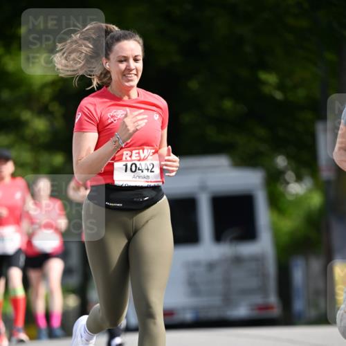 08.06.2024 - REWE Women's Run Dr. Thomas Lammeyer http://msf.ph/oto/6248561 09.06.2024 09:41:16 Laufen 10442 meine-sportfotos.de