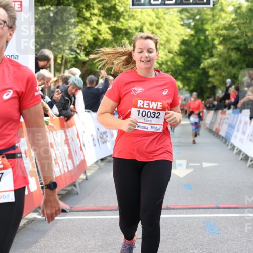08.06.2024 - REWE Women's Run Strokosch-Dieckow http://msf.ph/oto/6248686 09.06.2024 10:03:46 Ziel 10032, 10230, 10236, 10426, 10667, 10702 meine-sportfotos.de