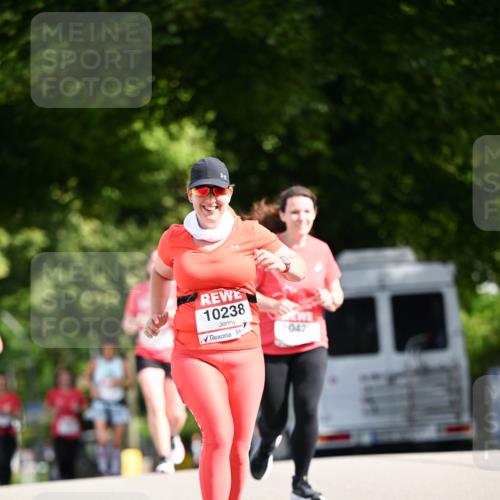 08.06.2024 - REWE Women's Run Dr. Thomas Lammeyer http://msf.ph/oto/6248833 09.06.2024 09:42:03 Laufen 10238, 042 meine-sportfotos.de