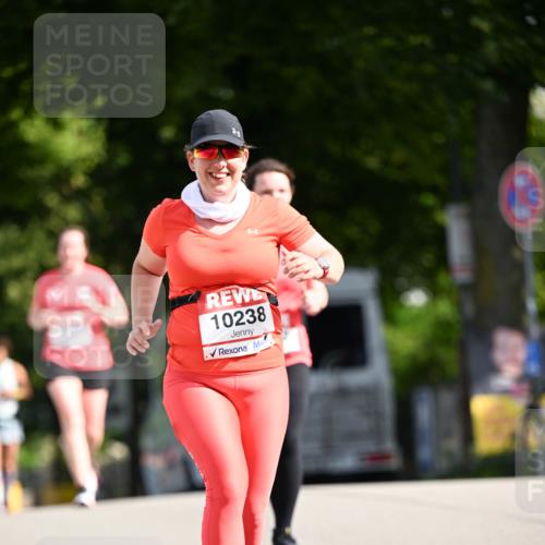 08.06.2024 - REWE Women's Run Dr. Thomas Lammeyer http://msf.ph/oto/6248841 09.06.2024 09:42:04 Laufen 10238 meine-sportfotos.de