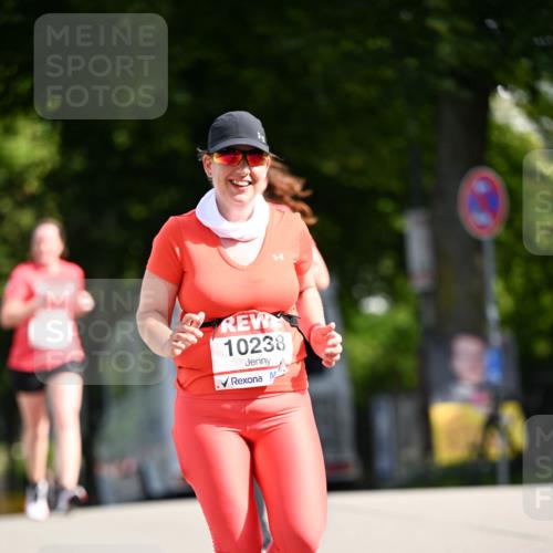 08.06.2024 - REWE Women's Run Dr. Thomas Lammeyer http://msf.ph/oto/6248844 09.06.2024 09:42:04 Laufen 10238 meine-sportfotos.de
