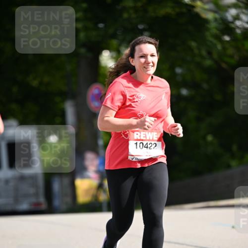 08.06.2024 - REWE Women's Run Dr. Thomas Lammeyer http://msf.ph/oto/6248855 09.06.2024 09:42:06 Laufen 10422 meine-sportfotos.de