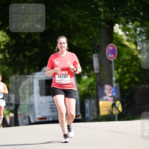 08.06.2024 - REWE Women's Run Dr. Thomas Lammeyer http://msf.ph/oto/6248861 09.06.2024 09:42:07 Laufen 10107 meine-sportfotos.de