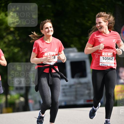 08.06.2024 - REWE Women's Run Dr. Thomas Lammeyer http://msf.ph/oto/6248914 09.06.2024 09:42:13 Laufen 8, 10562 meine-sportfotos.de