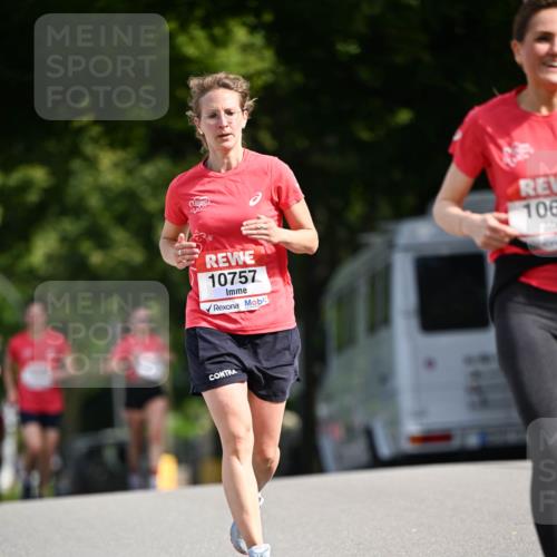 08.06.2024 - REWE Women's Run Dr. Thomas Lammeyer http://msf.ph/oto/6248922 09.06.2024 09:42:14 Laufen 10757, 106 meine-sportfotos.de
