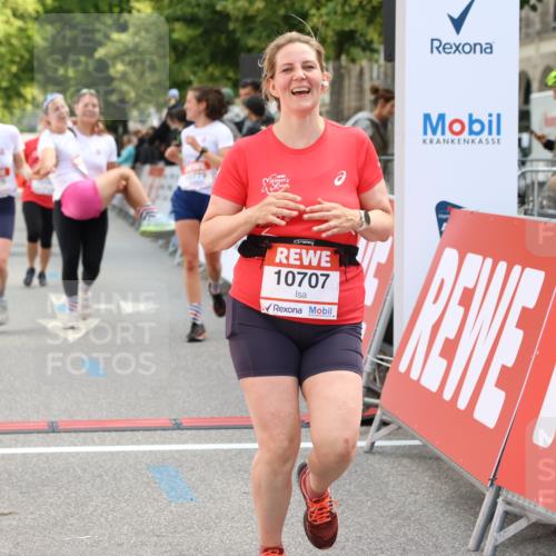 08.06.2024 - REWE Women's Run Strokosch-Dieckow http://msf.ph/oto/6248923 09.06.2024 10:04:48 Ziel 10159, 10570, 10671, 10672, 10673, 10675, 10707, 10721, 10742, 10779 meine-sportfotos.de
