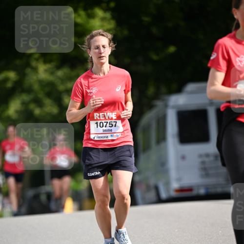 08.06.2024 - REWE Women's Run Dr. Thomas Lammeyer http://msf.ph/oto/6248924 09.06.2024 09:42:14 Laufen 10757 meine-sportfotos.de