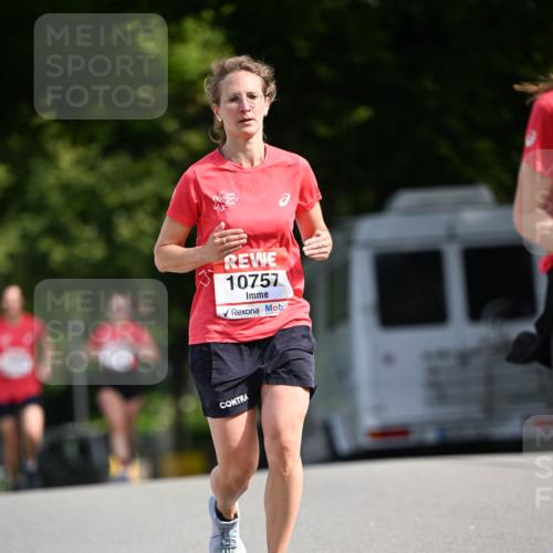 08.06.2024 - REWE Women's Run Dr. Thomas Lammeyer http://msf.ph/oto/6248927 09.06.2024 09:42:14 Laufen 10757 meine-sportfotos.de