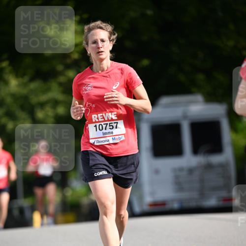 08.06.2024 - REWE Women's Run Dr. Thomas Lammeyer http://msf.ph/oto/6248930 09.06.2024 09:42:15 Laufen 10757 meine-sportfotos.de