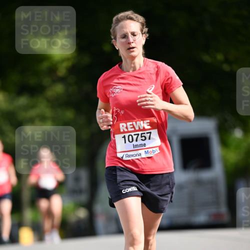 08.06.2024 - REWE Women's Run Dr. Thomas Lammeyer http://msf.ph/oto/6248938 09.06.2024 09:42:15 Laufen 10757 meine-sportfotos.de