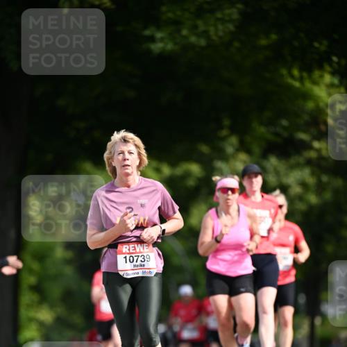 08.06.2024 - REWE Women's Run Dr. Thomas Lammeyer http://msf.ph/oto/6249040 09.06.2024 09:42:27 Laufen 19, 10739 meine-sportfotos.de