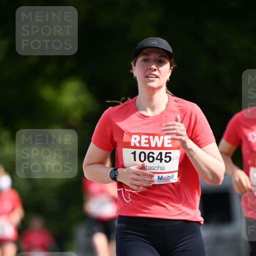 08.06.2024 - REWE Women's Run Dr. Thomas Lammeyer http://msf.ph/oto/6249057 09.06.2024 09:42:32 Laufen 10645 meine-sportfotos.de
