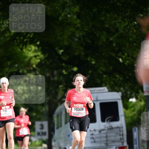 08.06.2024 - REWE Women's Run Dr. Thomas Lammeyer http://msf.ph/oto/6249062 09.06.2024 09:42:34 Laufen 10052, 10309 meine-sportfotos.de