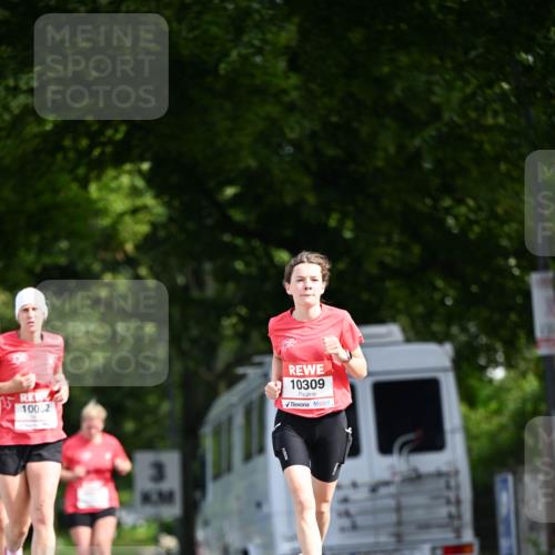 08.06.2024 - REWE Women's Run Dr. Thomas Lammeyer http://msf.ph/oto/6249063 09.06.2024 09:42:34 Laufen 10052, 10309 meine-sportfotos.de