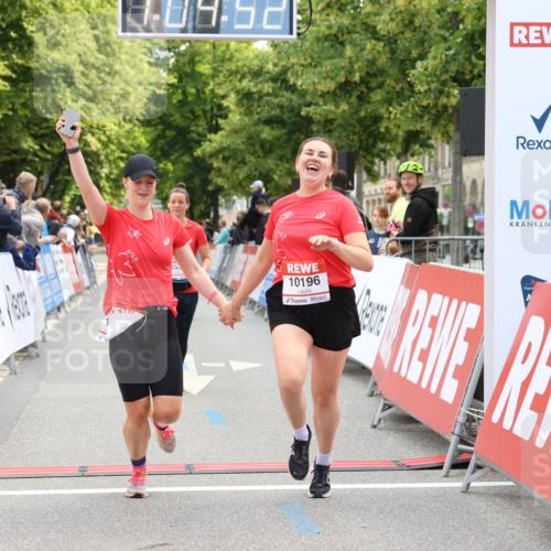 08.06.2024 - REWE Women's Run Strokosch-Dieckow http://msf.ph/oto/6249077 09.06.2024 10:05:21 Ziel 10155, 10194, 10196, 10454, 10508, 10537, 10543 meine-sportfotos.de