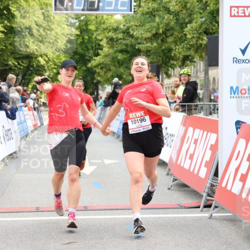 08.06.2024 - REWE Women's Run Strokosch-Dieckow http://msf.ph/oto/6249081 09.06.2024 10:05:21 Ziel 10155, 10194, 10196, 10454, 10508, 10537, 10543 meine-sportfotos.de