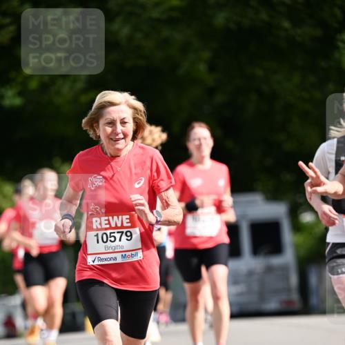 08.06.2024 - REWE Women's Run Dr. Thomas Lammeyer http://msf.ph/oto/6249135 09.06.2024 09:42:42 Laufen 10579 meine-sportfotos.de