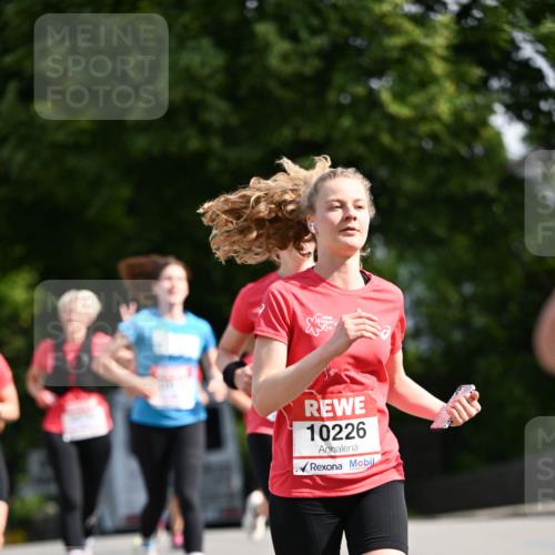 08.06.2024 - REWE Women's Run Dr. Thomas Lammeyer http://msf.ph/oto/6249148 09.06.2024 09:42:44 Laufen 10226 meine-sportfotos.de