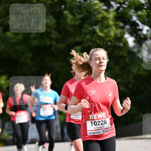 08.06.2024 - REWE Women's Run Dr. Thomas Lammeyer http://msf.ph/oto/6249149 09.06.2024 09:42:44 Laufen 10226 meine-sportfotos.de