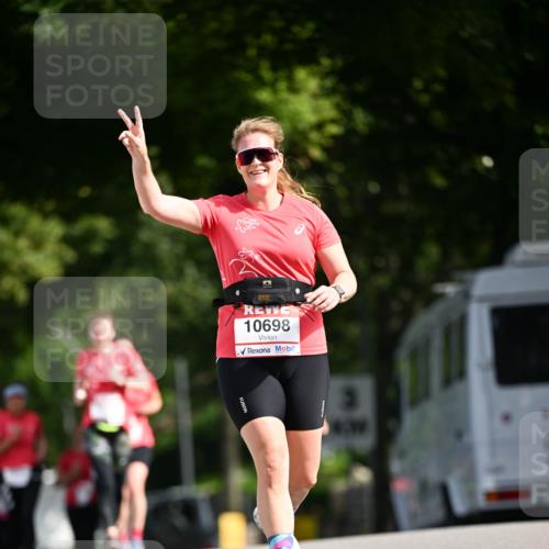 08.06.2024 - REWE Women's Run Dr. Thomas Lammeyer http://msf.ph/oto/6249208 09.06.2024 09:42:57 Laufen 10698 meine-sportfotos.de