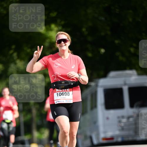 08.06.2024 - REWE Women's Run Dr. Thomas Lammeyer http://msf.ph/oto/6249214 09.06.2024 09:42:57 Laufen 10698 meine-sportfotos.de