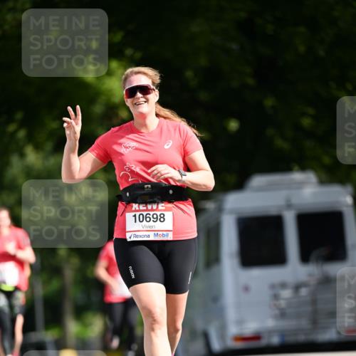 08.06.2024 - REWE Women's Run Dr. Thomas Lammeyer http://msf.ph/oto/6249216 09.06.2024 09:42:57 Laufen 10698 meine-sportfotos.de