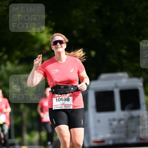 08.06.2024 - REWE Women's Run Dr. Thomas Lammeyer http://msf.ph/oto/6249217 09.06.2024 09:42:57 Laufen 10698 meine-sportfotos.de
