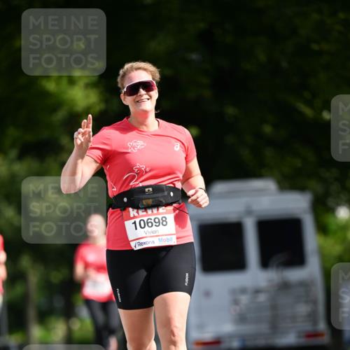 08.06.2024 - REWE Women's Run Dr. Thomas Lammeyer http://msf.ph/oto/6249220 09.06.2024 09:42:58 Laufen 10698 meine-sportfotos.de