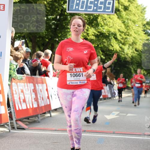 08.06.2024 - REWE Women's Run Strokosch-Dieckow http://msf.ph/oto/6249278 09.06.2024 10:06:29 Ziel 10123, 10220, 10274, 10488, 10636, 10661 meine-sportfotos.de