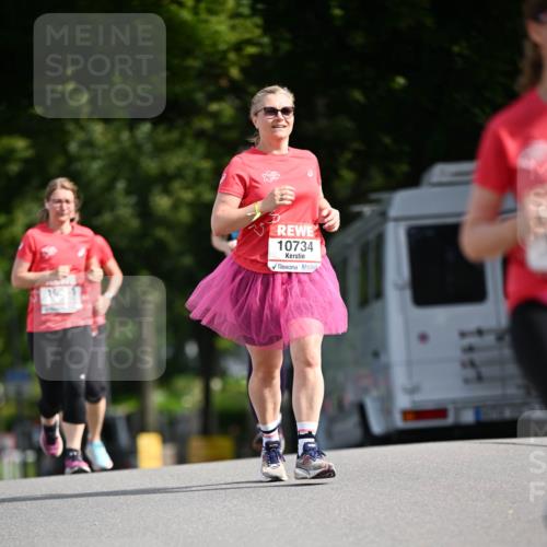 08.06.2024 - REWE Women's Run Dr. Thomas Lammeyer http://msf.ph/oto/6249317 09.06.2024 09:43:09 Laufen 102, 10734 meine-sportfotos.de