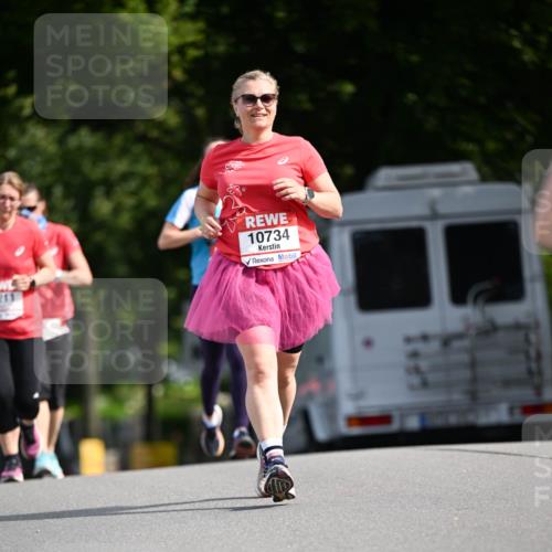 08.06.2024 - REWE Women's Run Dr. Thomas Lammeyer http://msf.ph/oto/6249322 09.06.2024 09:43:10 Laufen 211, 10734 meine-sportfotos.de