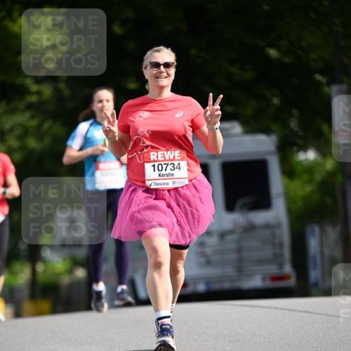 08.06.2024 - REWE Women's Run Dr. Thomas Lammeyer http://msf.ph/oto/6249329 09.06.2024 09:43:10 Laufen 10734 meine-sportfotos.de