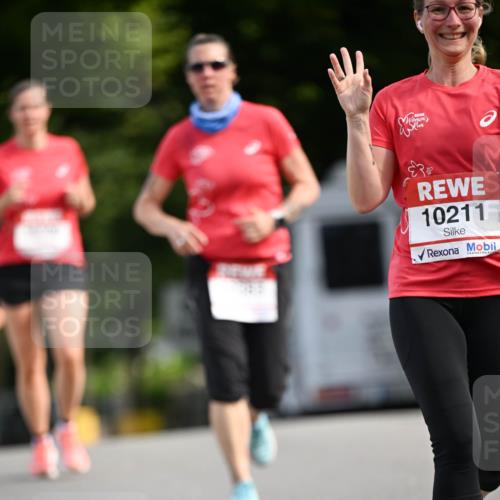08.06.2024 - REWE Women's Run Dr. Thomas Lammeyer http://msf.ph/oto/6249363 09.06.2024 09:43:14 Laufen 10211 meine-sportfotos.de