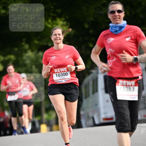 08.06.2024 - REWE Women's Run Dr. Thomas Lammeyer http://msf.ph/oto/6249371 09.06.2024 09:43:16 Laufen 10300, 10383 meine-sportfotos.de