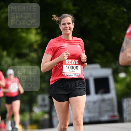 08.06.2024 - REWE Women's Run Dr. Thomas Lammeyer http://msf.ph/oto/6249383 09.06.2024 09:43:17 Laufen 10300 meine-sportfotos.de
