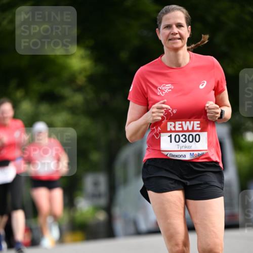 08.06.2024 - REWE Women's Run Dr. Thomas Lammeyer http://msf.ph/oto/6249389 09.06.2024 09:43:17 Laufen 10300 meine-sportfotos.de