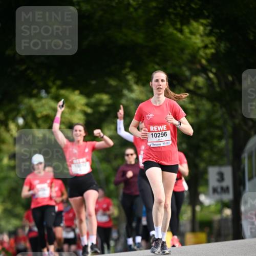 08.06.2024 - REWE Women's Run Dr. Thomas Lammeyer http://msf.ph/oto/6249415 09.06.2024 09:43:23 Laufen 10296 meine-sportfotos.de