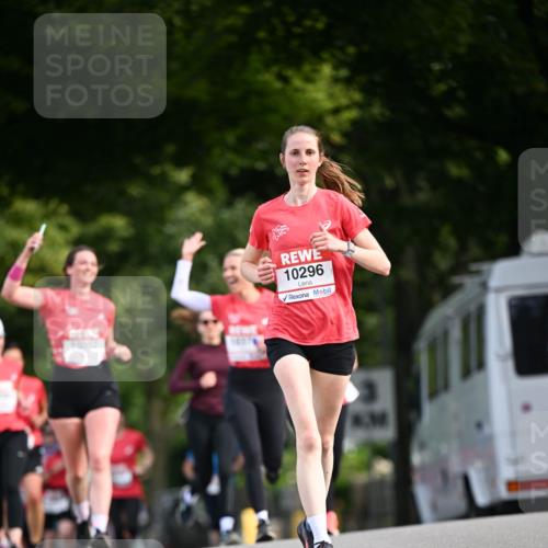 08.06.2024 - REWE Women's Run Dr. Thomas Lammeyer http://msf.ph/oto/6249423 09.06.2024 09:43:24 Laufen 10296 meine-sportfotos.de