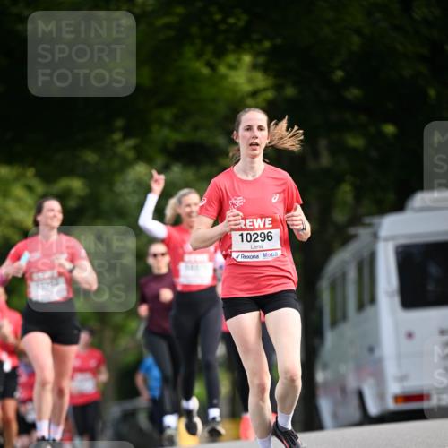 08.06.2024 - REWE Women's Run Dr. Thomas Lammeyer http://msf.ph/oto/6249426 09.06.2024 09:43:24 Laufen 10296 meine-sportfotos.de