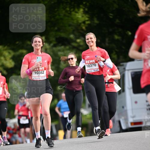 08.06.2024 - REWE Women's Run Dr. Thomas Lammeyer http://msf.ph/oto/6249441 09.06.2024 09:43:26 Laufen 4, 10352, 10370 meine-sportfotos.de