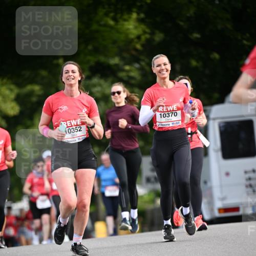 08.06.2024 - REWE Women's Run Dr. Thomas Lammeyer http://msf.ph/oto/6249443 09.06.2024 09:43:26 Laufen 0352, 10370 meine-sportfotos.de