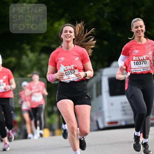 08.06.2024 - REWE Women's Run Dr. Thomas Lammeyer http://msf.ph/oto/6249454 09.06.2024 09:43:28 Laufen 0352, 10370 meine-sportfotos.de