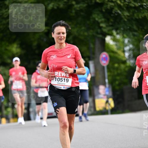 08.06.2024 - REWE Women's Run Dr. Thomas Lammeyer http://msf.ph/oto/6249473 09.06.2024 09:43:33 Laufen 10519 meine-sportfotos.de