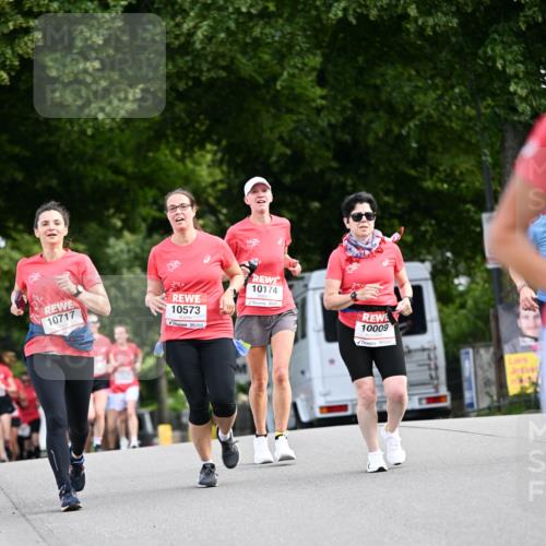 08.06.2024 - REWE Women's Run Dr. Thomas Lammeyer http://msf.ph/oto/6249478 09.06.2024 09:43:34 Laufen 10717, 10573, 10174, 10009 meine-sportfotos.de