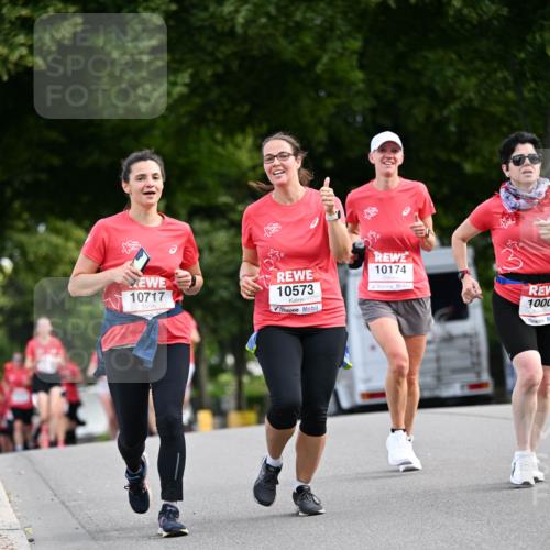 08.06.2024 - REWE Women's Run Dr. Thomas Lammeyer http://msf.ph/oto/6249486 09.06.2024 09:43:35 Laufen 10717, 10573, 10174, 1000 meine-sportfotos.de