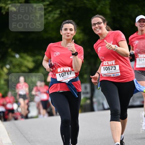 08.06.2024 - REWE Women's Run Dr. Thomas Lammeyer http://msf.ph/oto/6249490 09.06.2024 09:43:36 Laufen 10717, 10573, 1017 meine-sportfotos.de